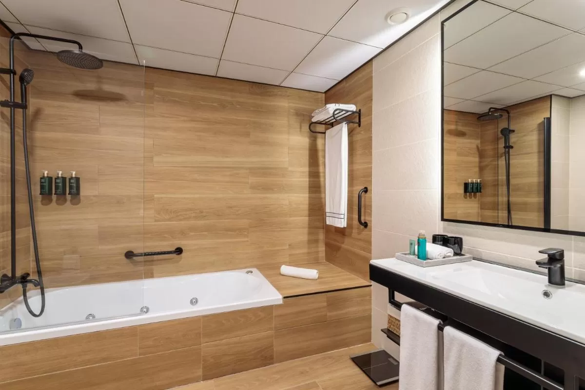 Bañera de Hidromasaje The Level Melia Alicante